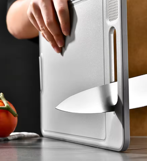 4-in-1 Foldable Cutting Board – Double-Sided, Aluminum, Sharpener & Garlic Grinder